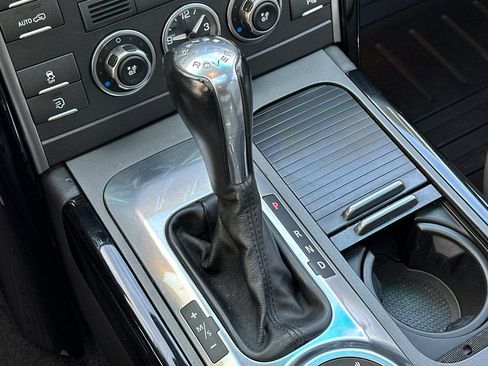 Used 2011 Land Rover Range Rover Supercharged image 27