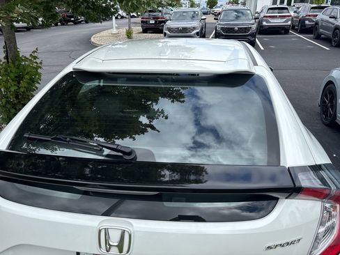Used 2021 Honda Civic Sport image 7