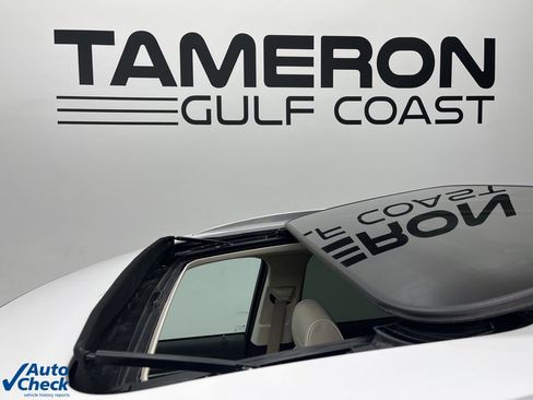 Used 2022 Buick Enclave Avenir w/ Avenir Technology Package image 17