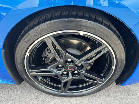 Used 2024 Chevrolet Corvette 2LT Convertible image 17