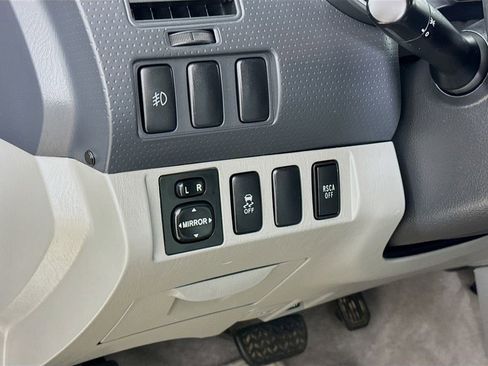 Used 2010 Toyota Tacoma PreRunner RWD image 12