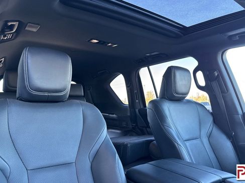 Used 2023 Lexus LX 600 4WD w/ Interior Upgrade Package image 22