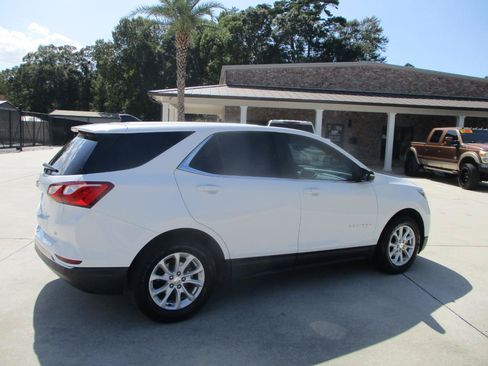 Used 2021 Chevrolet Equinox LT FWD image 9