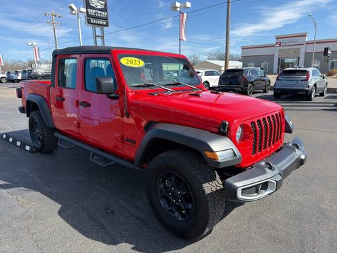 Used 2023 Jeep Gladiator Sport w/ Trailer Tow Package image 4