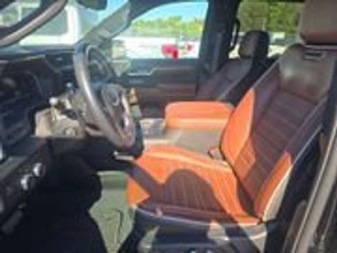 Used 2024 GMC Sierra 1500 Denali Ultimate AWD/4WD image 2