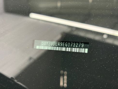 Used 2014 Hyundai Santa Fe Sport 2.0T AWD/4WD image 38