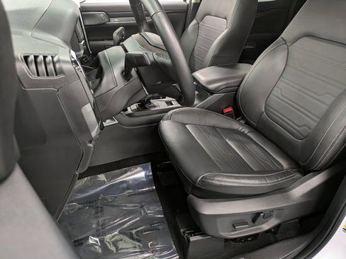 Used 2024 Ford Ranger Lariat image 9