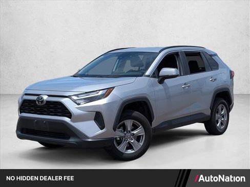 Used 2024 Toyota RAV4 XLE FWD image 1