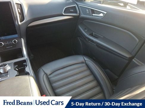Certified 2024 Ford Edge SEL w/ Convenience Package image 16