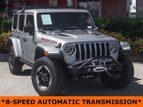 Used 2018 Jeep Wrangler Unlimited Rubicon w/ LED Lighting Group AWD/4WD image 2