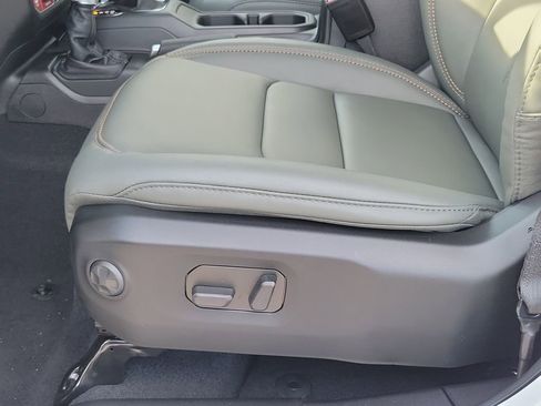 New 2026 Jeep Gladiator Mojave image 14