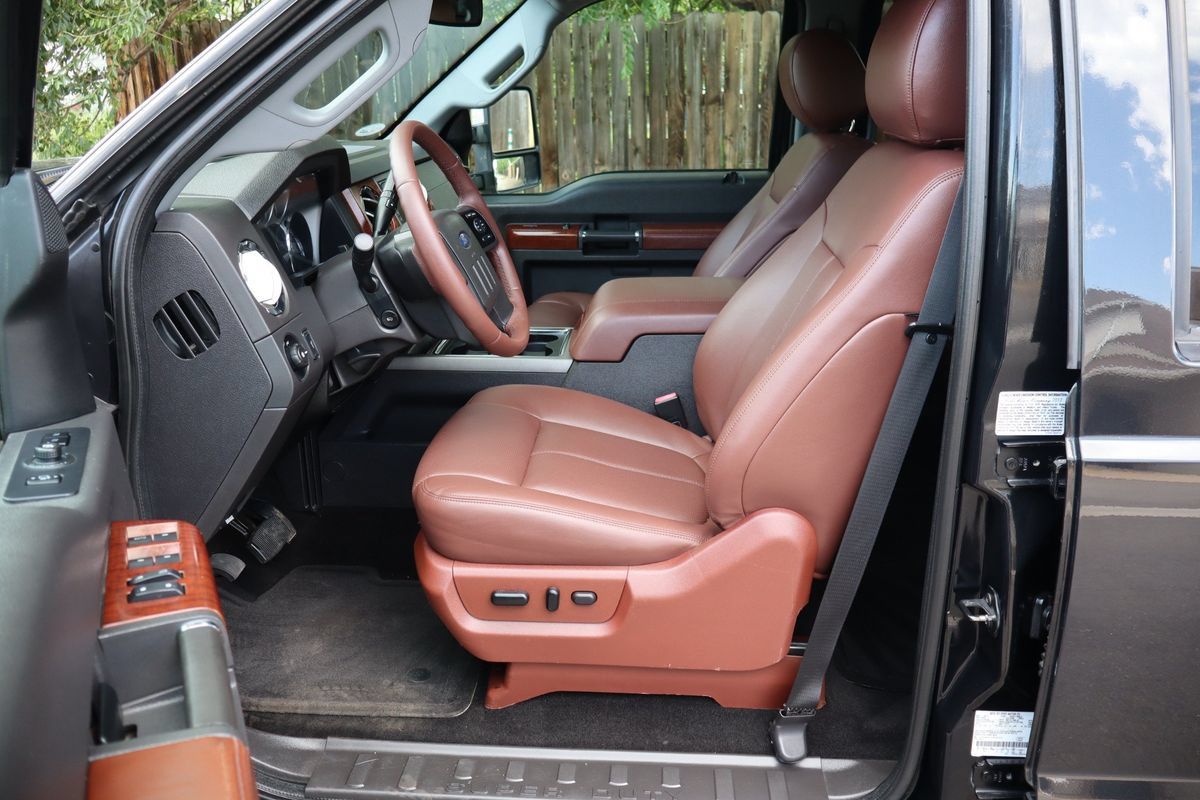 Used 2012 Ford F450 King Ranch w/ King Ranch w/Chrome Pkg AWD/4WD image 20