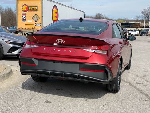 New 2026 Hyundai Elantra Sport FWD image 8