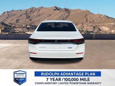 Used 2024 Honda Accord Touring image 5