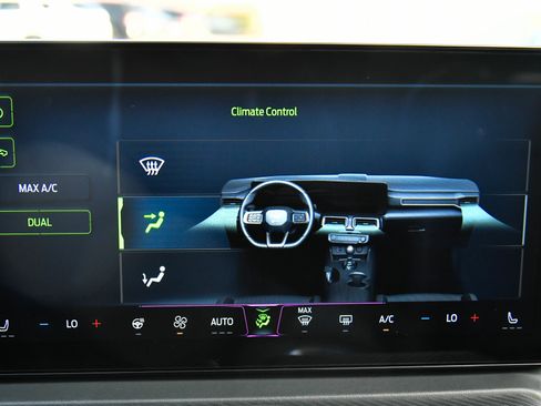 Used 2024 Ford Mustang GT Premium image 26