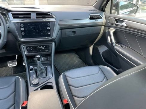 Used 2023 Volkswagen Tiguan SEL R-Line AWD/4WD image 10