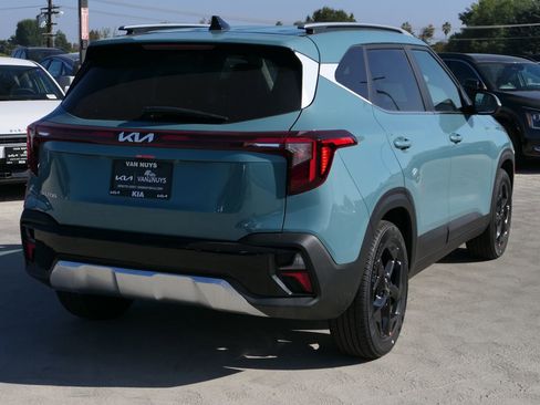 New 2026 Kia Seltos EX image 3
