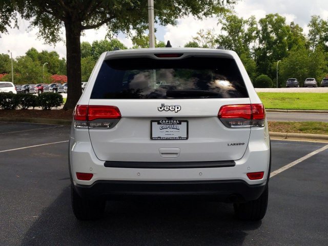 Certified 2018 Jeep Grand Cherokee Laredo RWD image 4