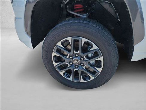 Certified 2026 Toyota Tundra Limited AWD/4WD image 23