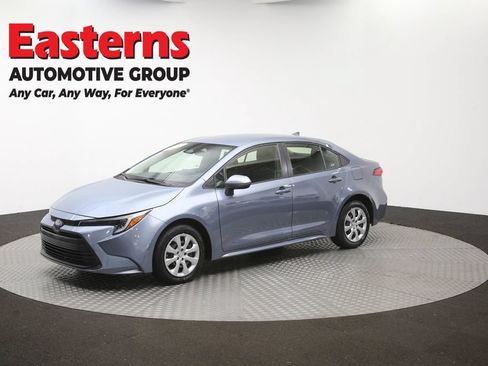 Used 2025 Toyota Corolla LE FWD image 50