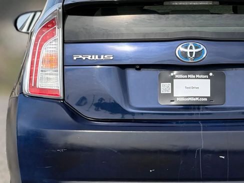 Used 2013 Toyota Prius One image 13