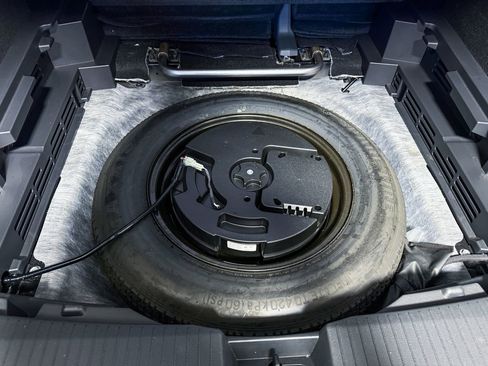 Certified 2022 Nissan Rogue SV image 35