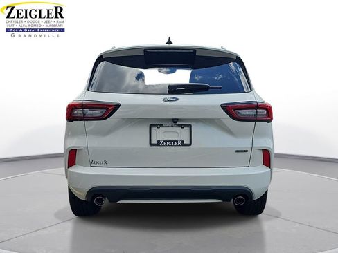 Used 2024 Ford Escape ST-Line Select AWD/4WD image 6