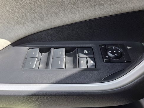 Certified 2025 Toyota RAV4 Limited w/ Advanced Technology Package image 14