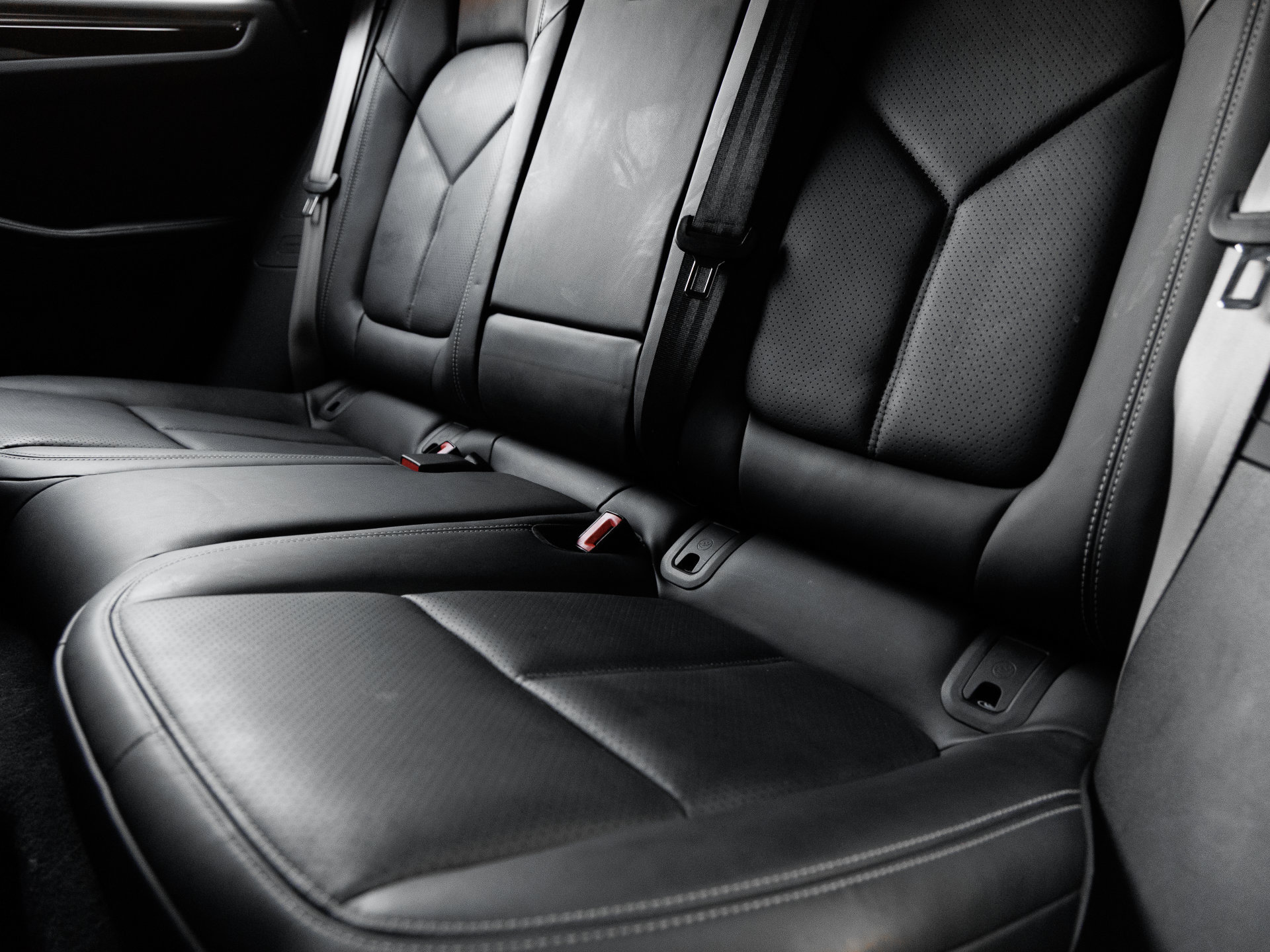 Certified 2026 Porsche Macan S AWD/4WD image 24