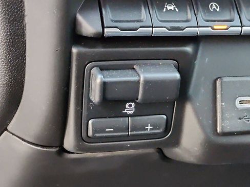 Used 2023 GMC Sierra 1500 Pro w/ Graphite Edition image 23