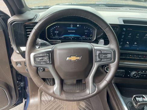 Used 2023 Chevrolet Silverado 1500 LT image 16