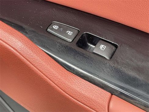 Certified 2024 Kia Sportage SX image 19