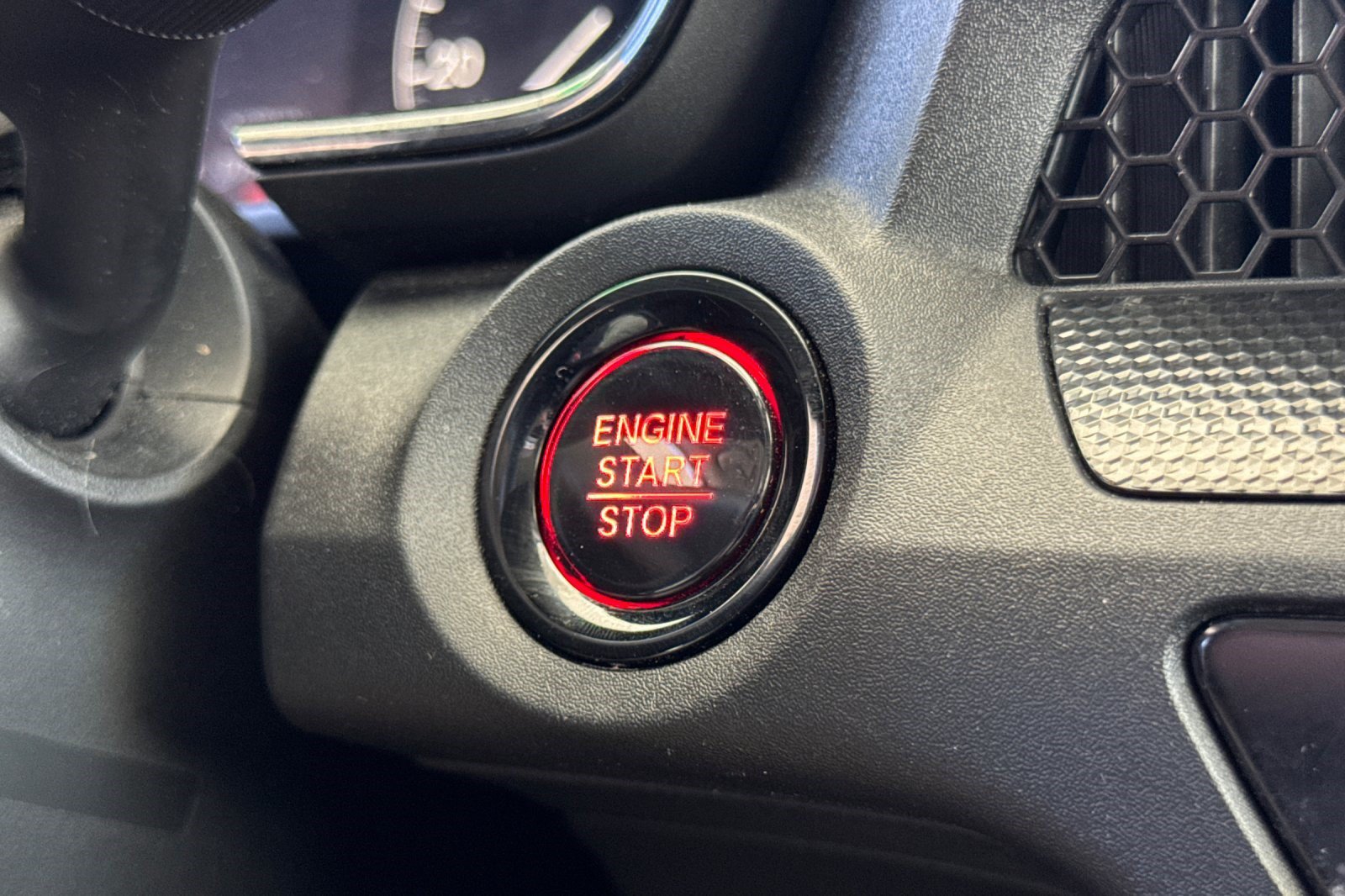 Used 2024 Honda CR-V EX image 17