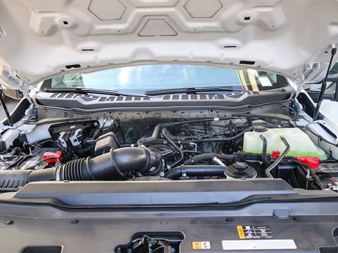 New 2026 Ford F350 XL w/ XL Chrome Package image 32