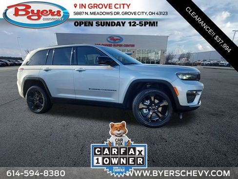 Used 2025 Jeep Grand Cherokee Limited w/ Luxury Tech Group II AWD/4WD image 1