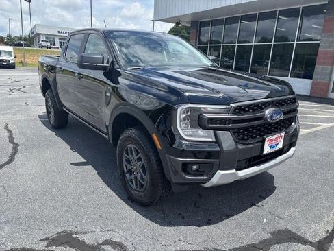 New 2025 Ford Ranger XLT w/ Equipment Group 301A High image 1