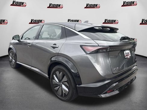 Used 2023 Nissan Ariya FWD image 9