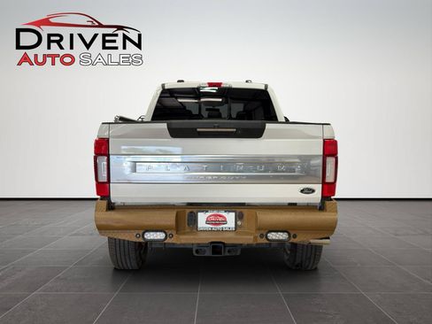 Used 2021 Ford F250 Platinum AWD/4WD image 5