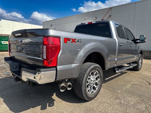 Used 2021 Ford F250 Lariat w/ Lariat Value Package AWD/4WD image 4