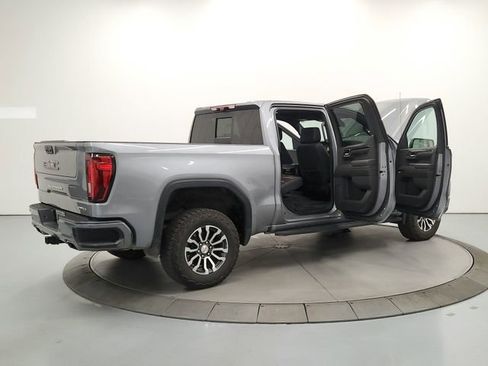 Used 2023 GMC Sierra 1500 AT4 w/ Technology Package AWD/4WD image 15