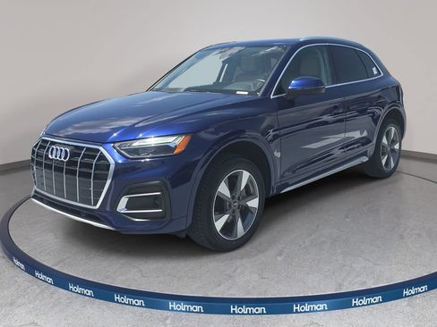 Used 2023 Audi Q5 Premium w/ Premium Plus Package AWD/4WD image 1