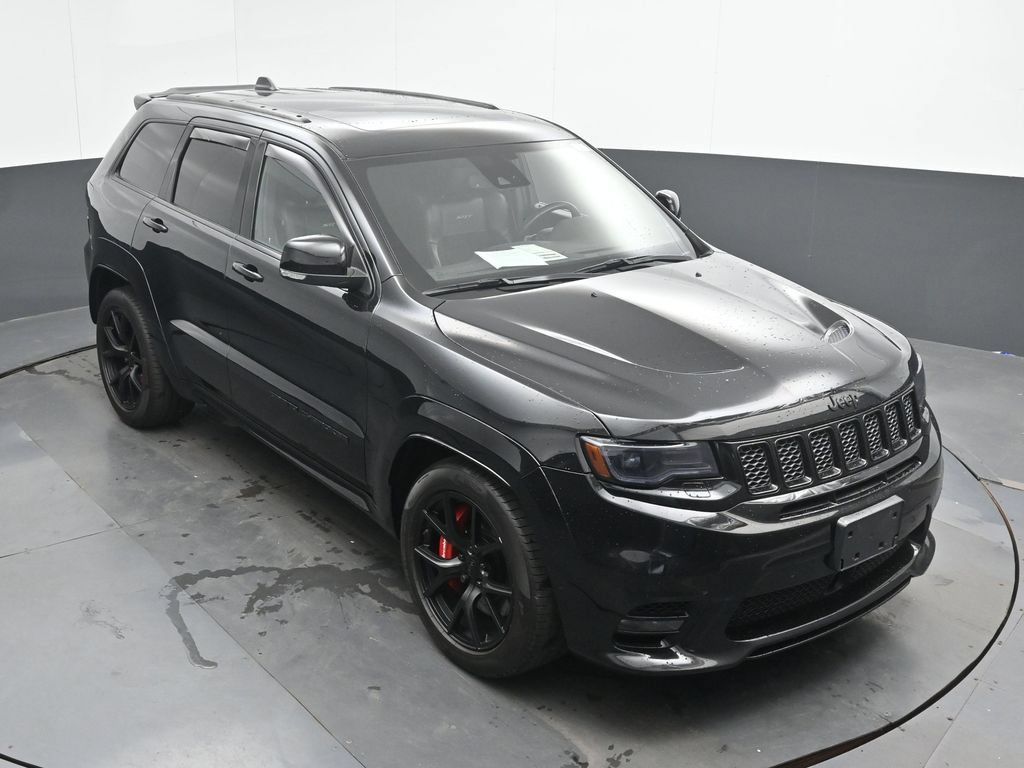 Used 2020 Jeep Grand Cherokee SRT w/ Trailer Tow Group IV AWD/4WD image 37