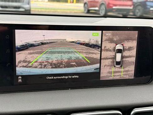 New 2026 Nissan Sentra SR w/ SR Premium Package image 35