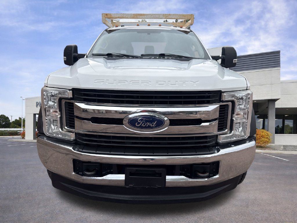 Used 2019 Ford F450 XLT AWD/4WD image 2