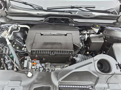 Used 2024 Honda Pilot Elite image 34