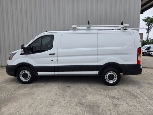 Used 2023 Ford Transit 250 Low Roof RWD image 6