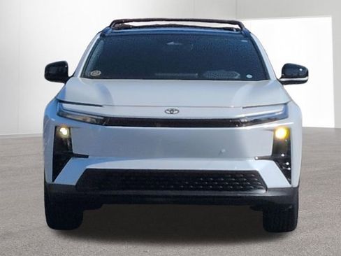 New 2026 Toyota C-HR w/ Cold Weather Package AWD/4WD image 2
