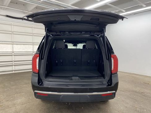 Used 2023 GMC Yukon SLT image 29