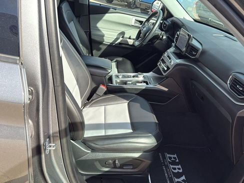 Used 2022 Ford Explorer XLT w/ Equipment Group 202A image 15