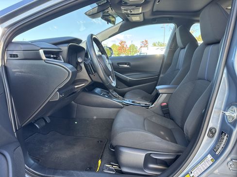 Used 2020 Toyota Corolla SE image 16